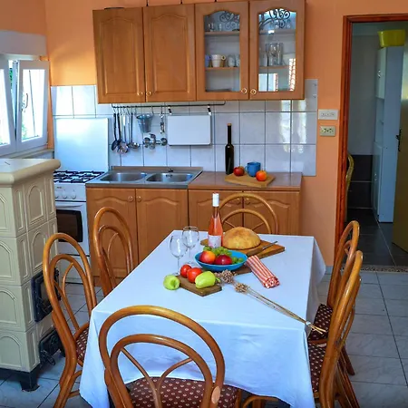 Apartment Anna Zadar