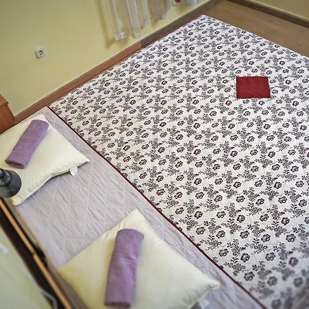 Anna Apartment